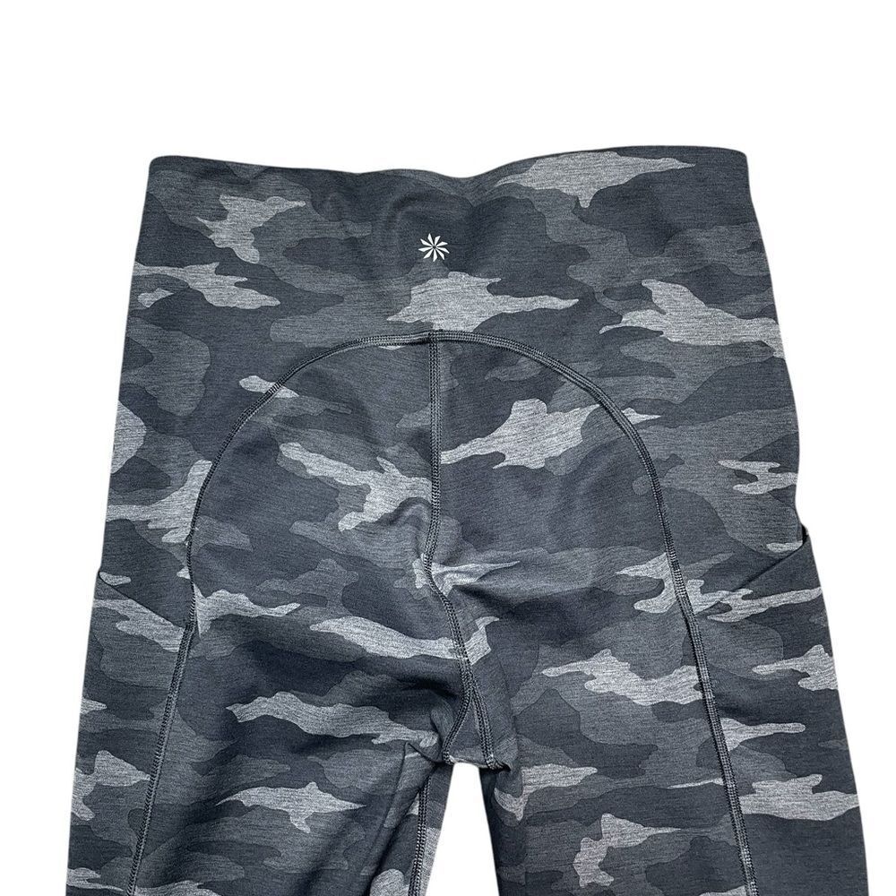 ATHLETA Ultimate Camo 7/8 Tight Leggings Size Small - Picture 5 of 6